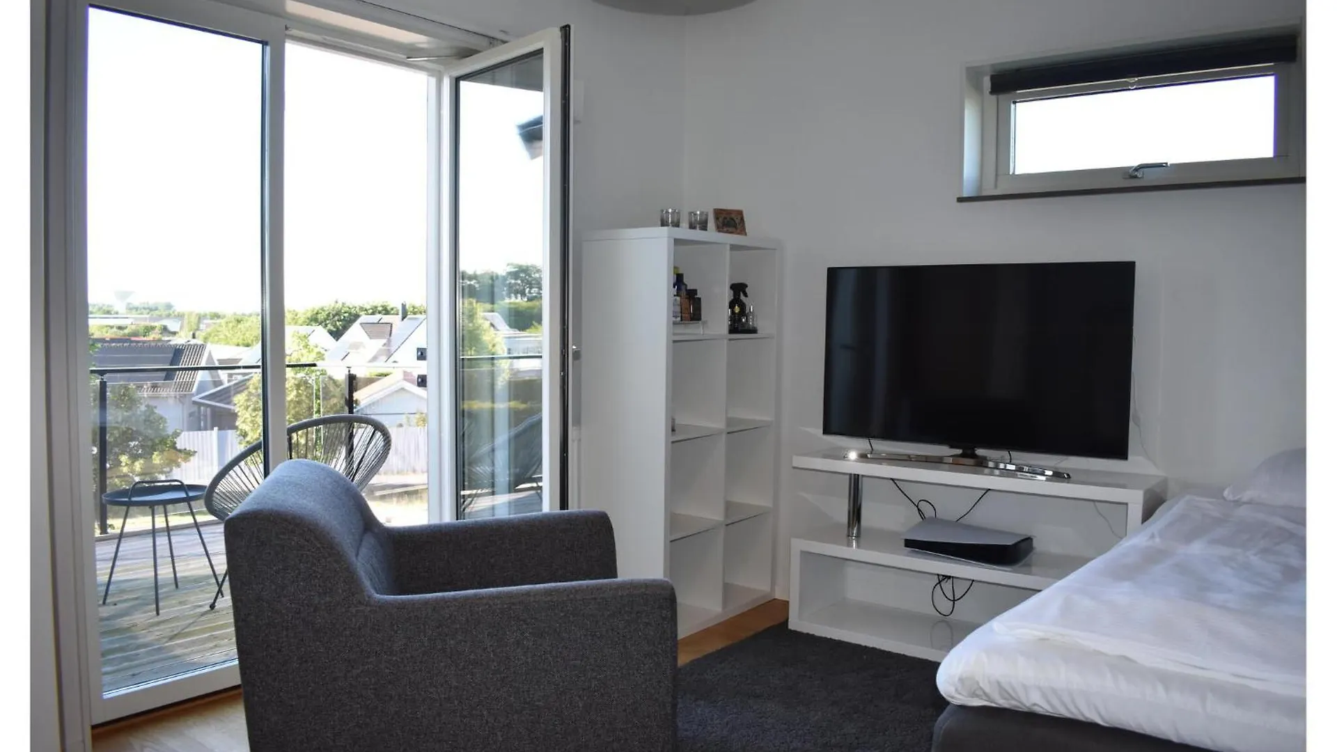 Stunning Home In Malmoe With Jacuzzi