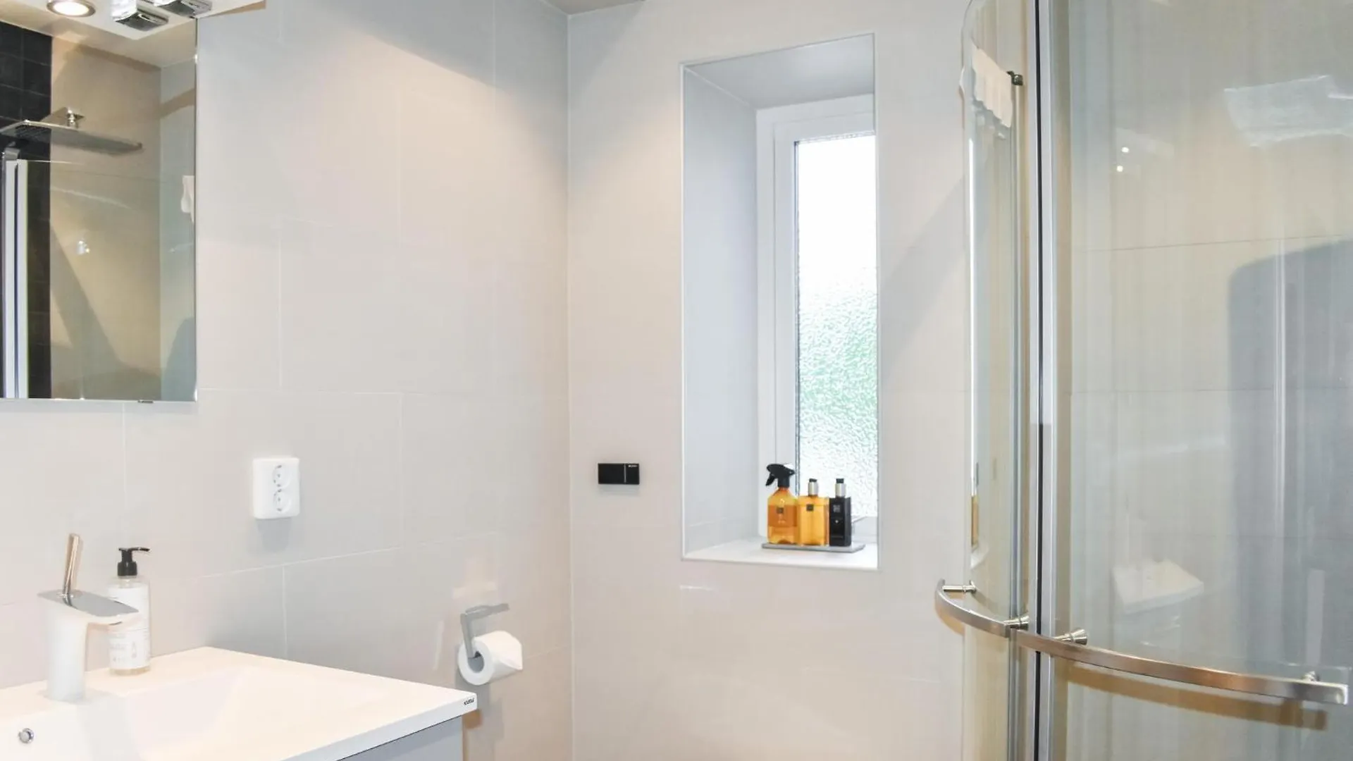 Stunning Home In Malmoe With Jacuzzi 0*, Malmö