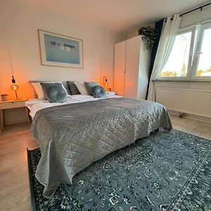 So Easy Stay, Malmö